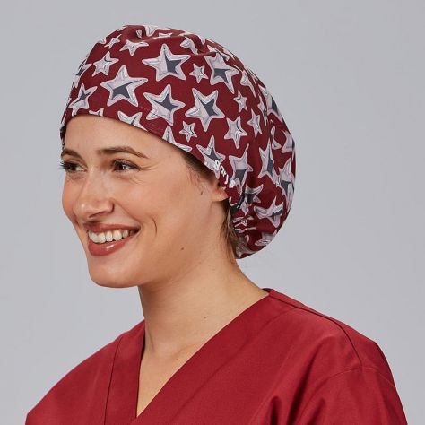 Calot médical élastiqué rouge motif étoiles Gary's