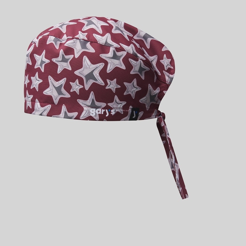 Calot rouge motif étoiles à nouer Gary's