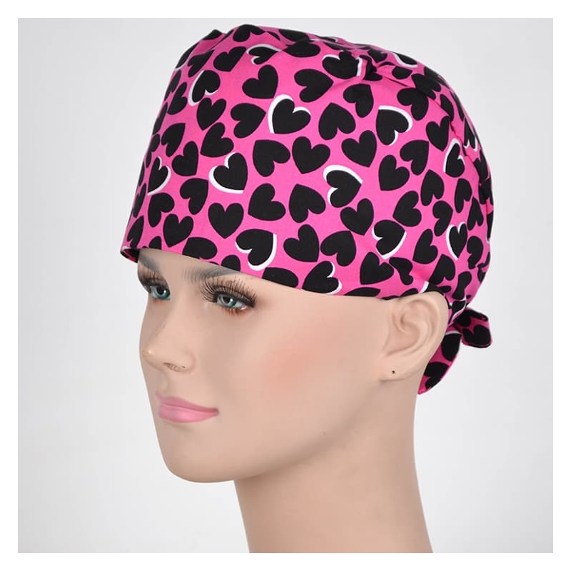 Calot Aide soignante Rose motif coeurs noirs